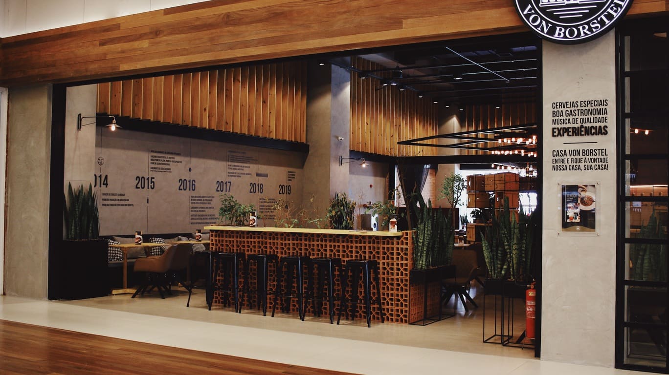 3E21E03C-AB08-43E0-9931-A9B7D253E0E4